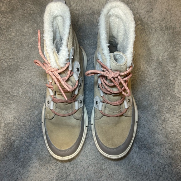Like New!Sorel Explorer II Joan Suede Waterproof Boots Women’s, Size 6.5 - Picture 11 of 12